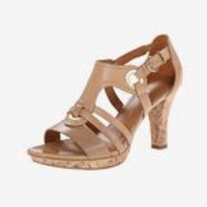 Women's Naturalizer Cork / Nude heel w/ gold accent - Size 8.5